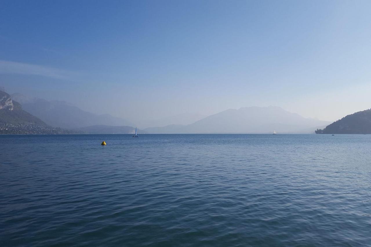 Le Grand Large - Apartment Parking & Balcony By The Lake Modern Bright Annecy Exterior photo